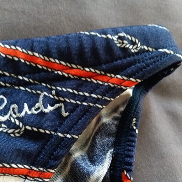 VINTAGE PIERRE CARDIN, SWIM BRIEF, NAVY STRIPES, SIZE "L" (32"-34") (Pre-owned) - Picture 3 of 8